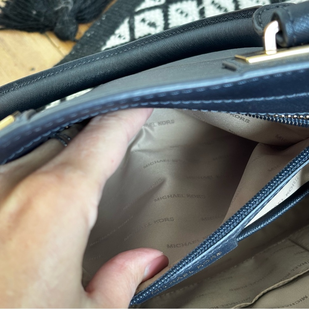 MICHAEL KORS Quinn Large Saffiano Leather Satchel (Color: Navy Blue) - Picture 15 of 15